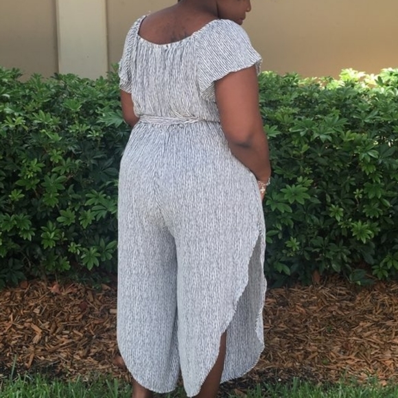 Romper - Picture 2 of 2